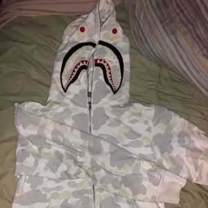 Bale shark hoodie